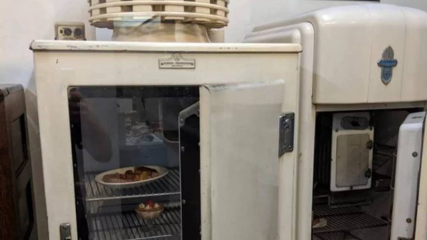 تاریخچه و داستان اختراع یخچال و مخترع آن تاریخچه و داستان اختراع یخچال و مخترع آن