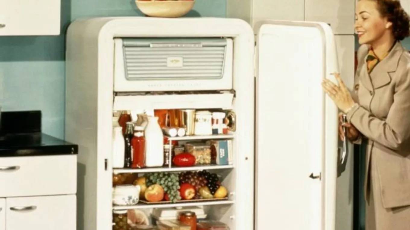 تاریخچه و داستان اختراع یخچال و مخترع آن تاریخچه و داستان اختراع یخچال و مخترع آن